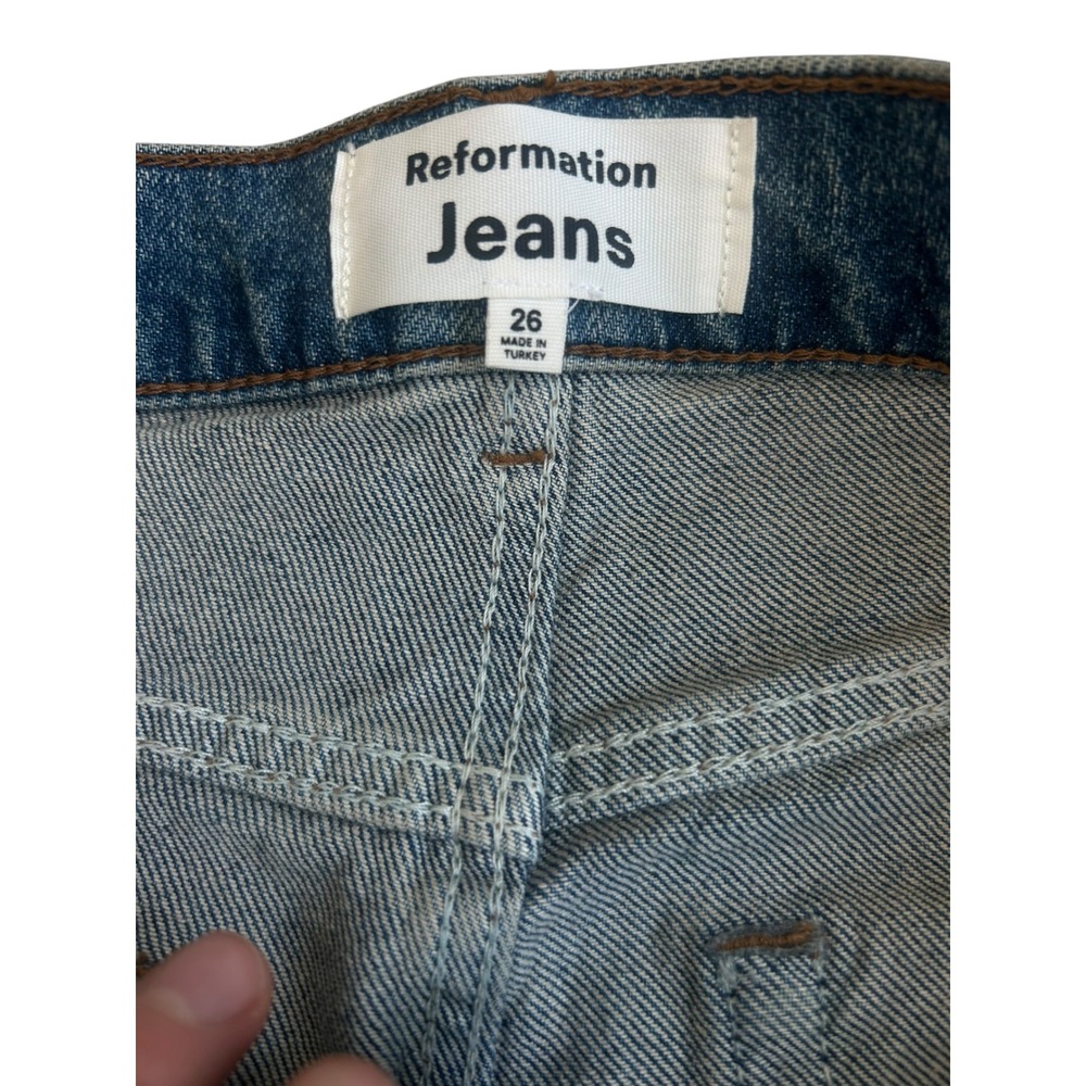 Reformation Straight-Leg Jeans in Medium Blue Wash - Picture 7 of 10